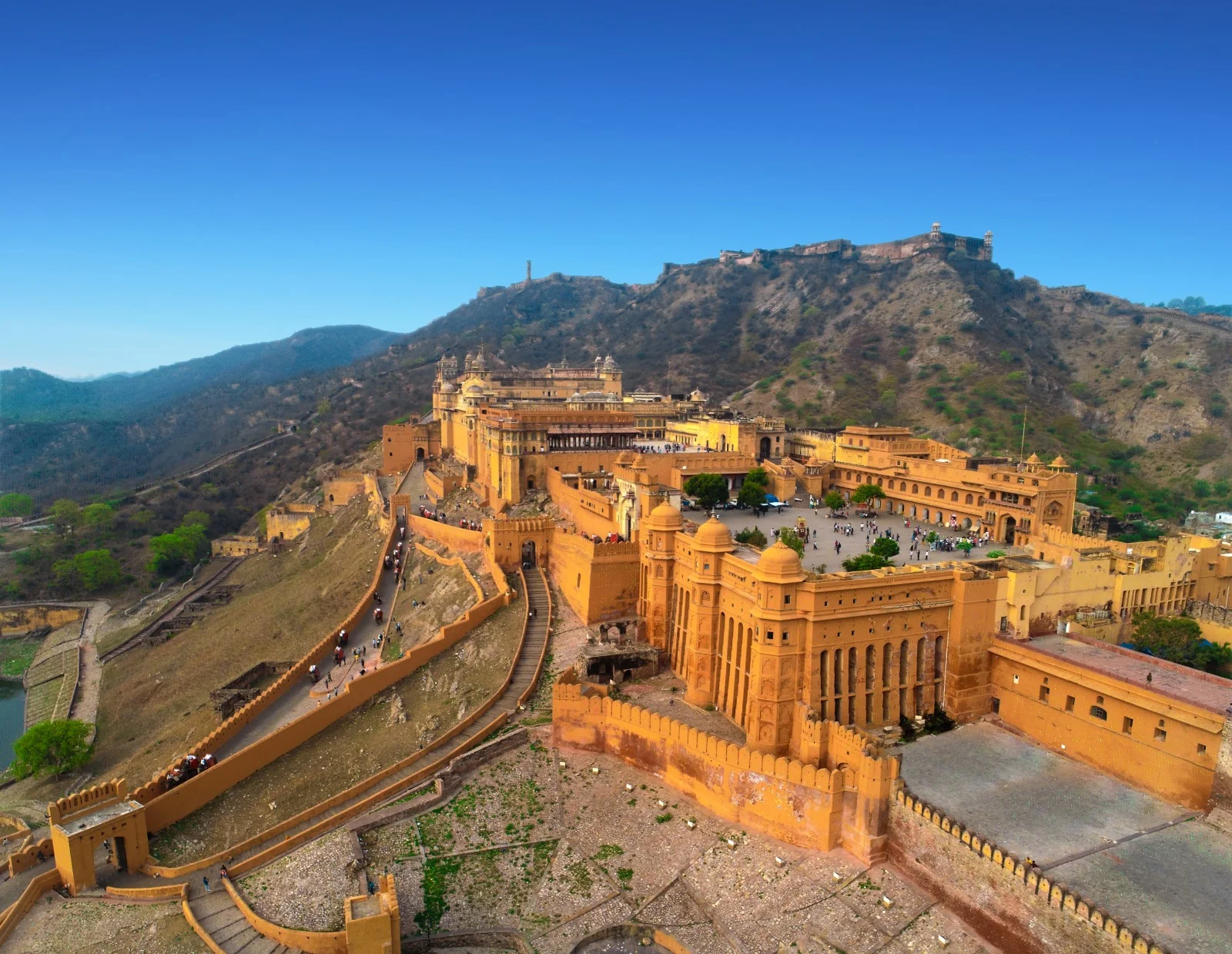 Amer-fort-jaiput-tour